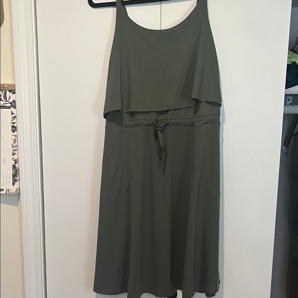 Elegant Olive Green Midi Dress